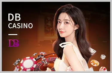 Sân bóng rổ với cầu thủ đang thi đấu